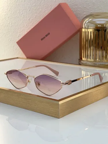 Miu Miu Sunglasses AAAA-1141