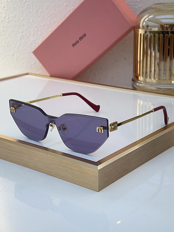 Miu Miu Sunglasses AAAA-1127