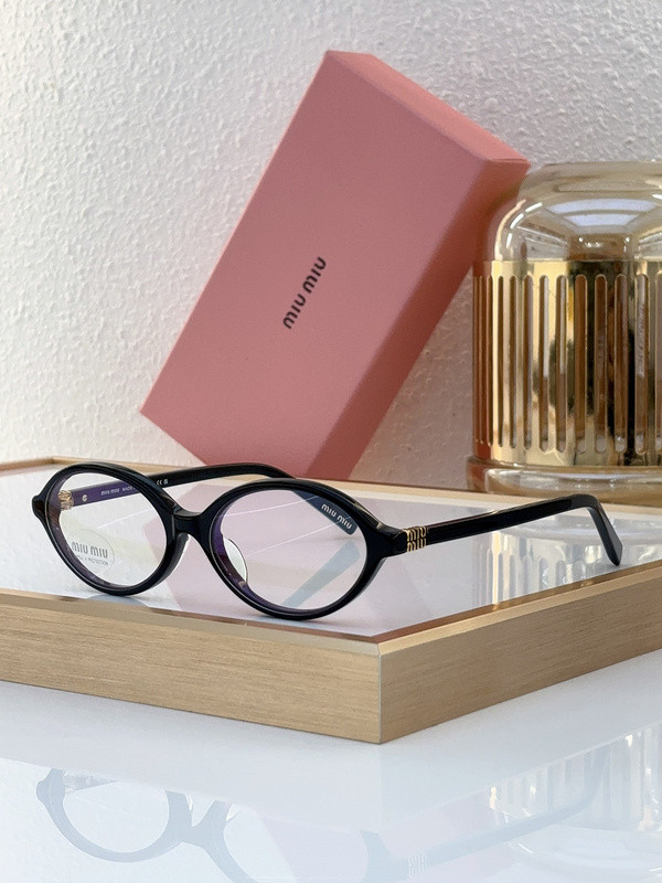 Miu Miu Sunglasses AAAA-1170