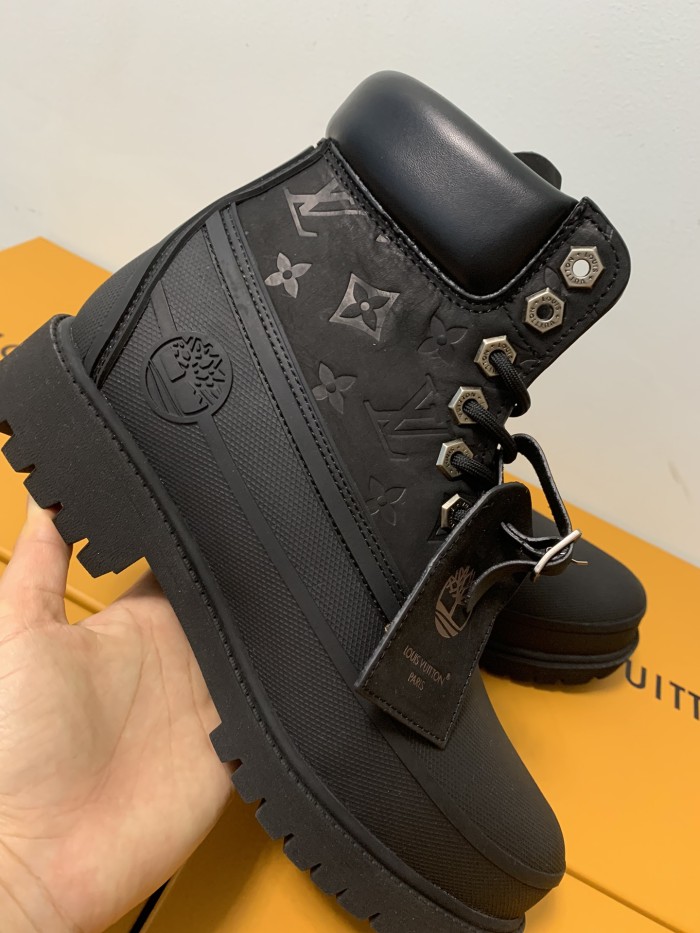 Super Max Custom LV Shoes-3326