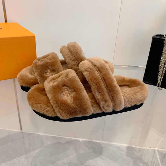 LV women Sandals 1：1 Quality-882