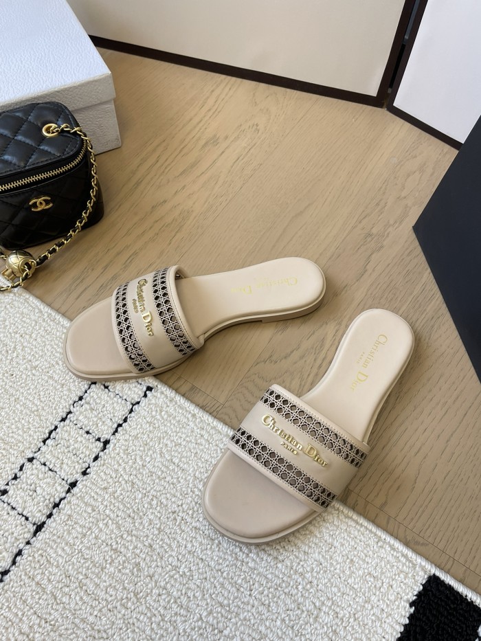 Dior women slippers 1：1 quality-387