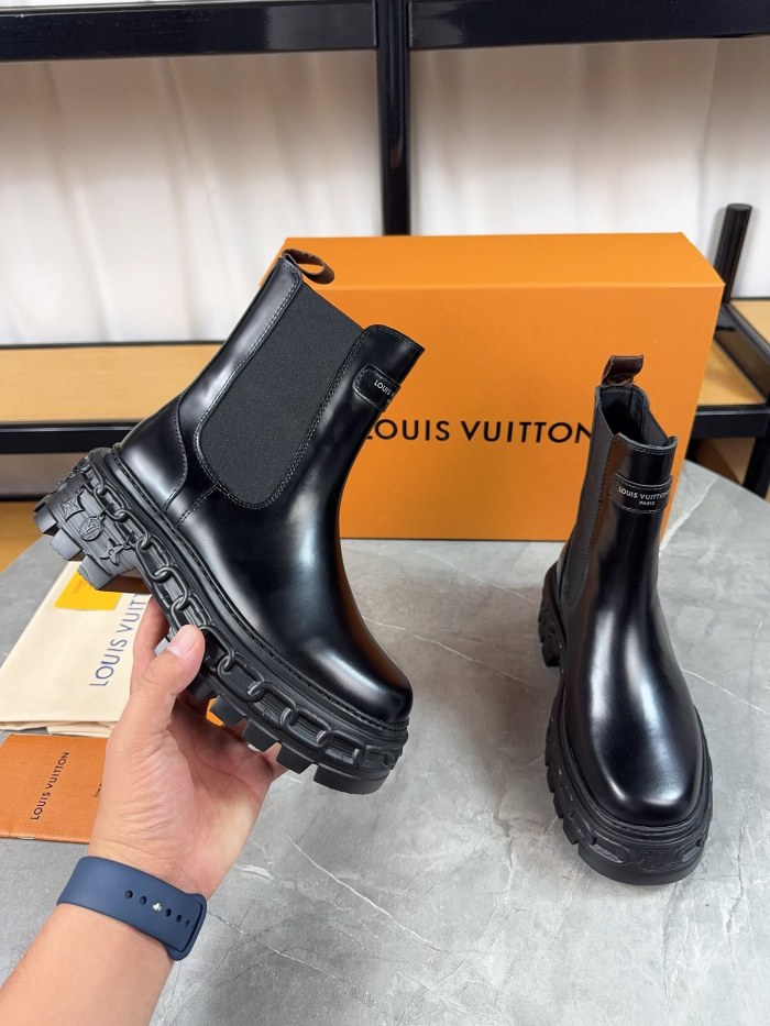 LV Women Shoes 1：1 Quality-1109