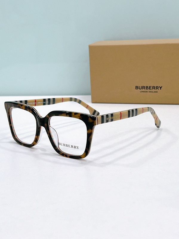 Burberry Sunglasses AAAA-2711