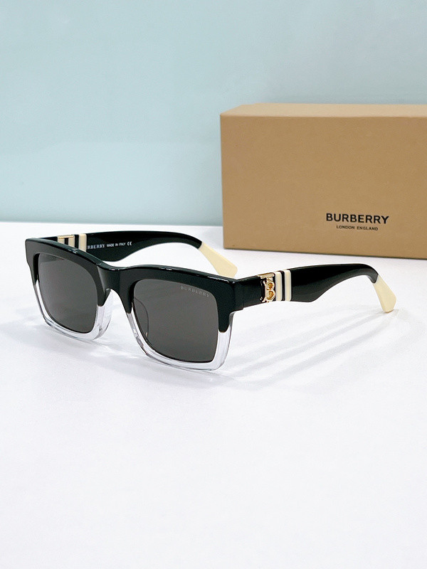 Burberry Sunglasses AAAA-2807