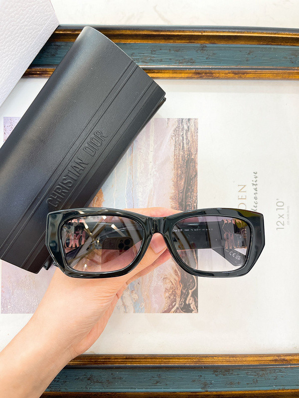 Dior Sunglasses AAAA-2950
