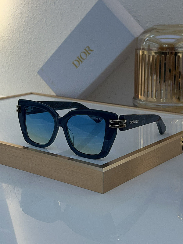 Dior Sunglasses AAAA-2899