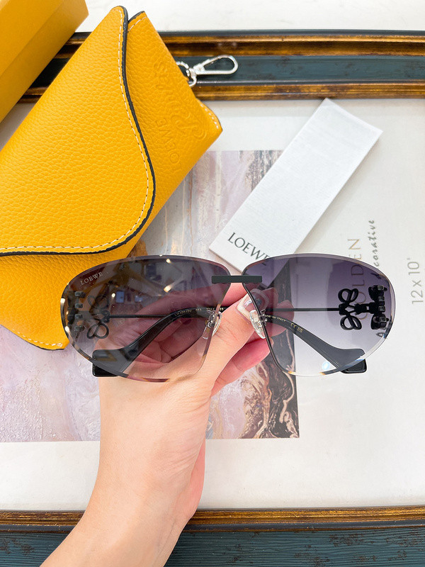 Loewe Sunglasses AAAA-487