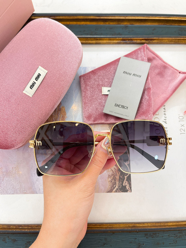 Miu Miu Sunglasses AAAA-1469