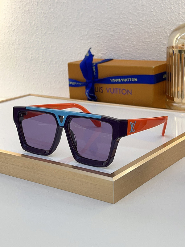 LV Sunglasses AAAA-5203