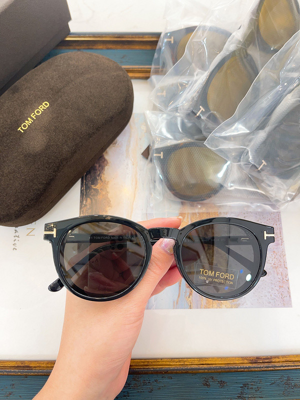 Tom Ford Sunglasses AAAA-3909