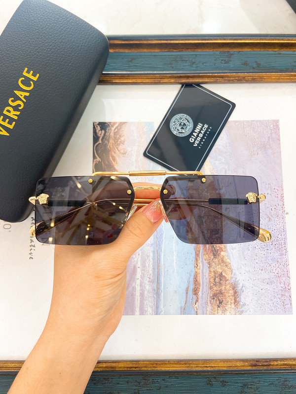 Versace Sunglasses AAAA-2818