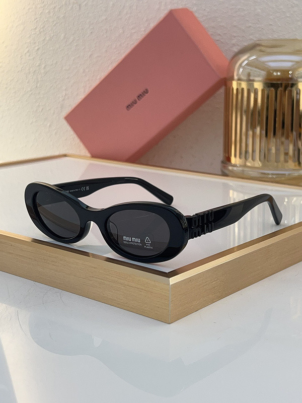 Miu Miu Sunglasses AAAA-1449