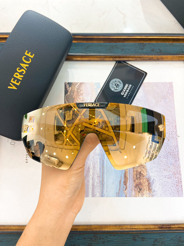 Versace Sunglasses AAAA-2918