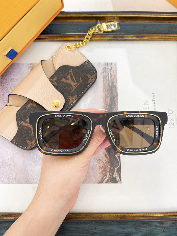 LV Sunglasses AAAA-5161