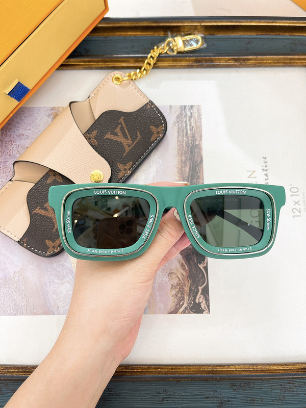 LV Sunglasses AAAA-5156