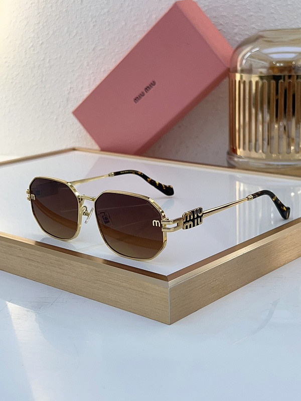 Miu Miu Sunglasses AAAA-1495