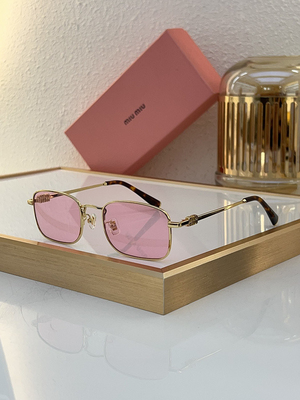 Miu Miu Sunglasses AAAA-1242