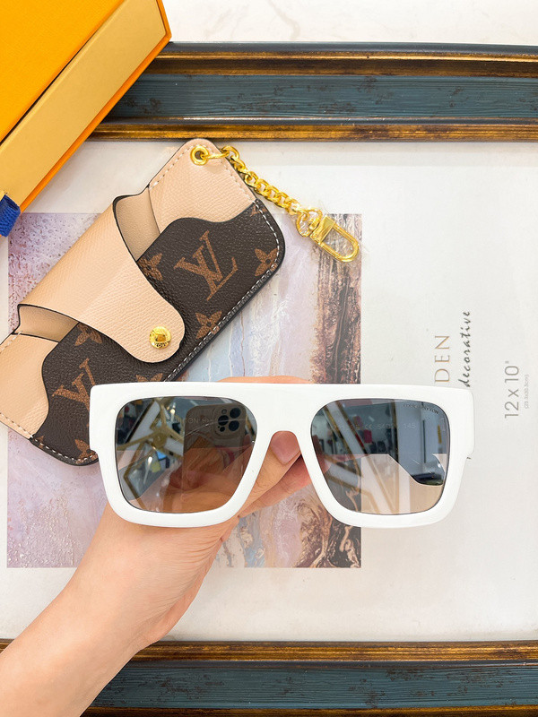 LV Sunglasses AAAA-5093