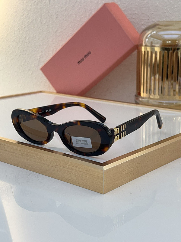 Miu Miu Sunglasses AAAA-1450