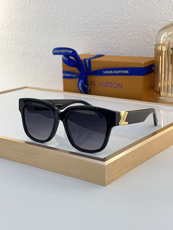 LV Sunglasses AAAA-5084