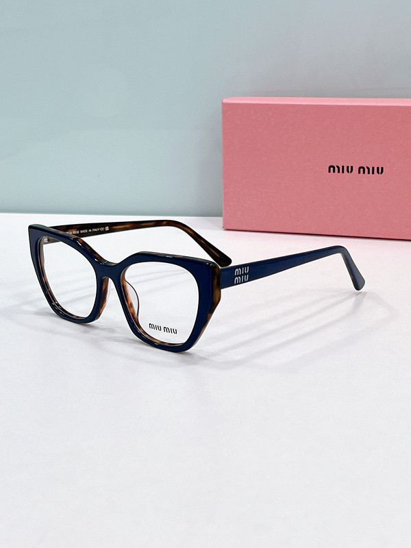 Miu Miu Sunglasses AAAA-1300