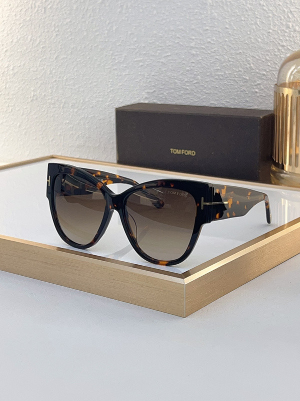 Tom Ford Sunglasses AAAA-3516