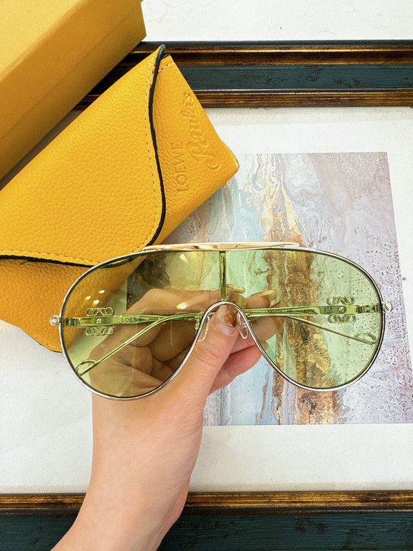 Loewe Sunglasses AAAA-502