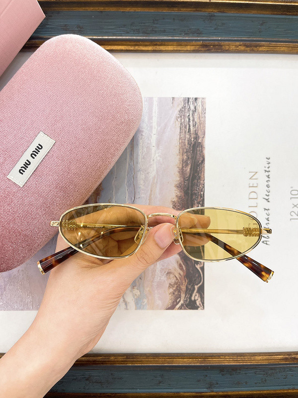 Miu Miu Sunglasses AAAA-1229