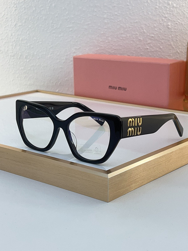 Miu Miu Sunglasses AAAA-1379