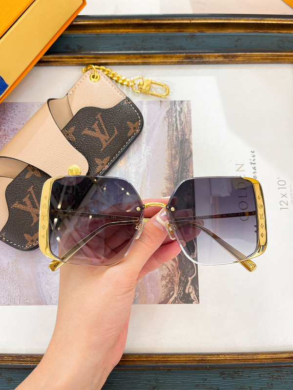 LV Sunglasses AAAA-4974