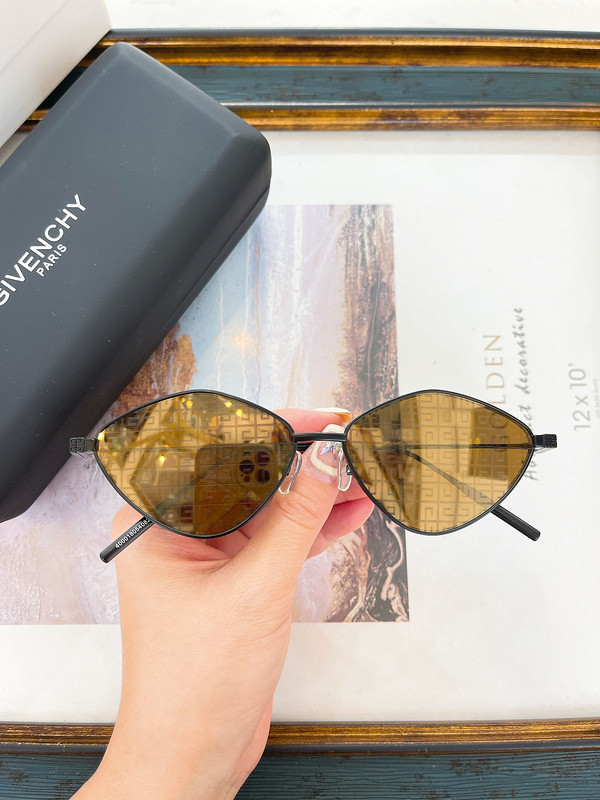 GIVENCHY Sunglasses AAAA-384