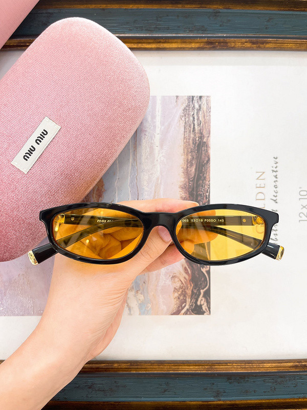 Miu Miu Sunglasses AAAA-1212