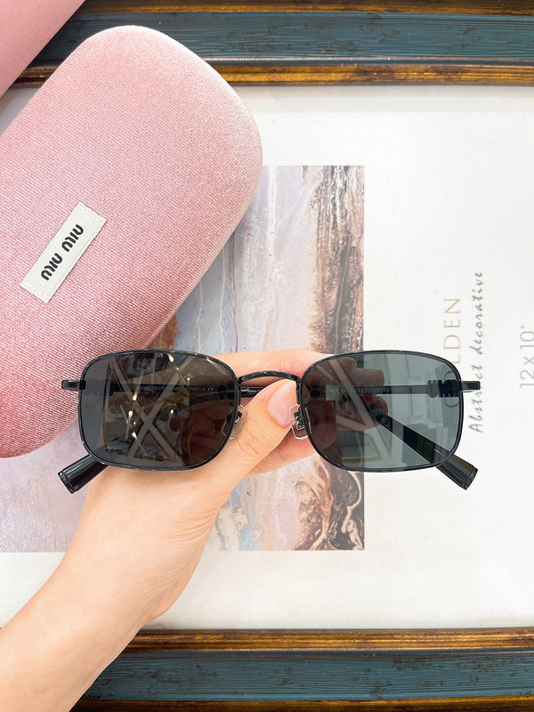 Miu Miu Sunglasses AAAA-1255