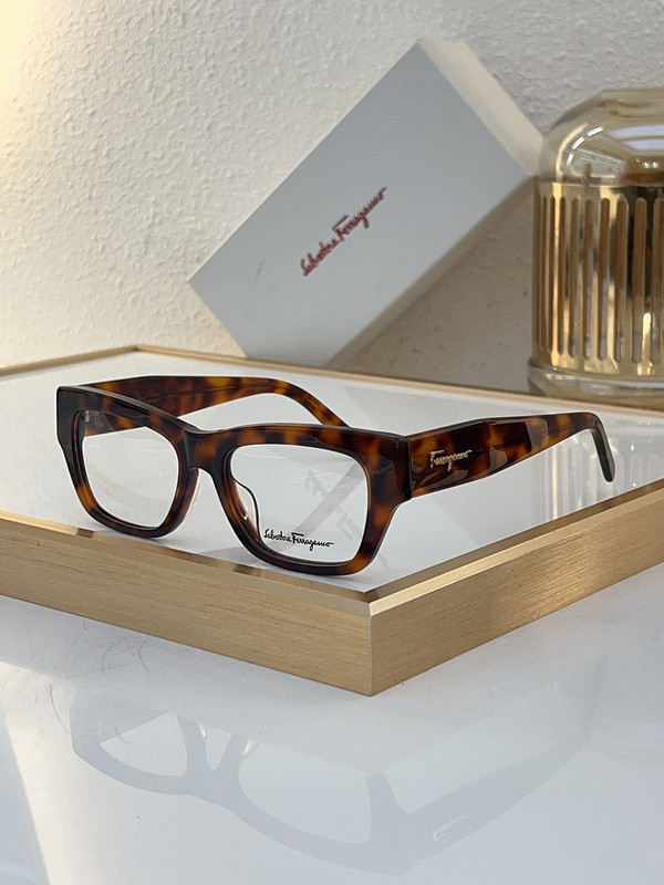 Ferragamo Sunglasses AAAA-831