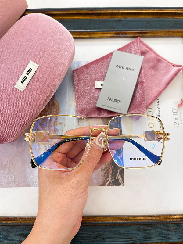 Miu Miu Sunglasses AAAA-1464