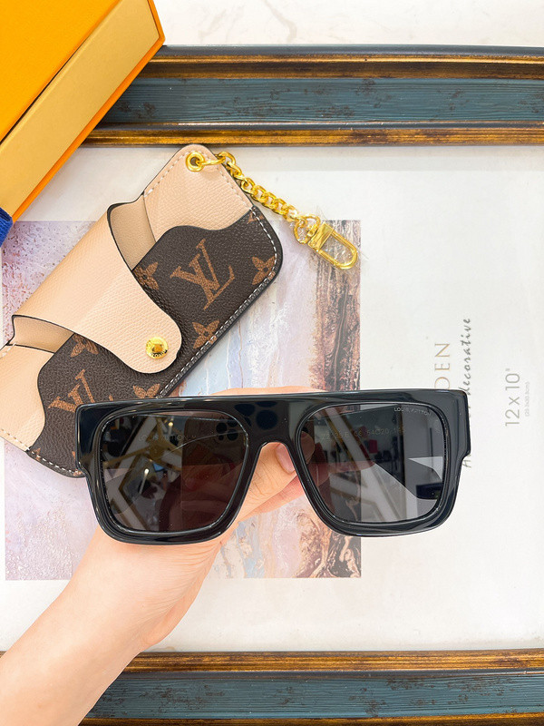 LV Sunglasses AAAA-5095