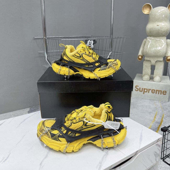 B 17FW Tripe-S High End Sneaker-577