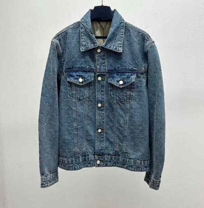 LV Jacket High End Quality-447