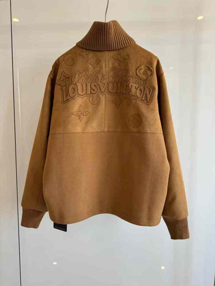 LV Jacket High End Quality-460