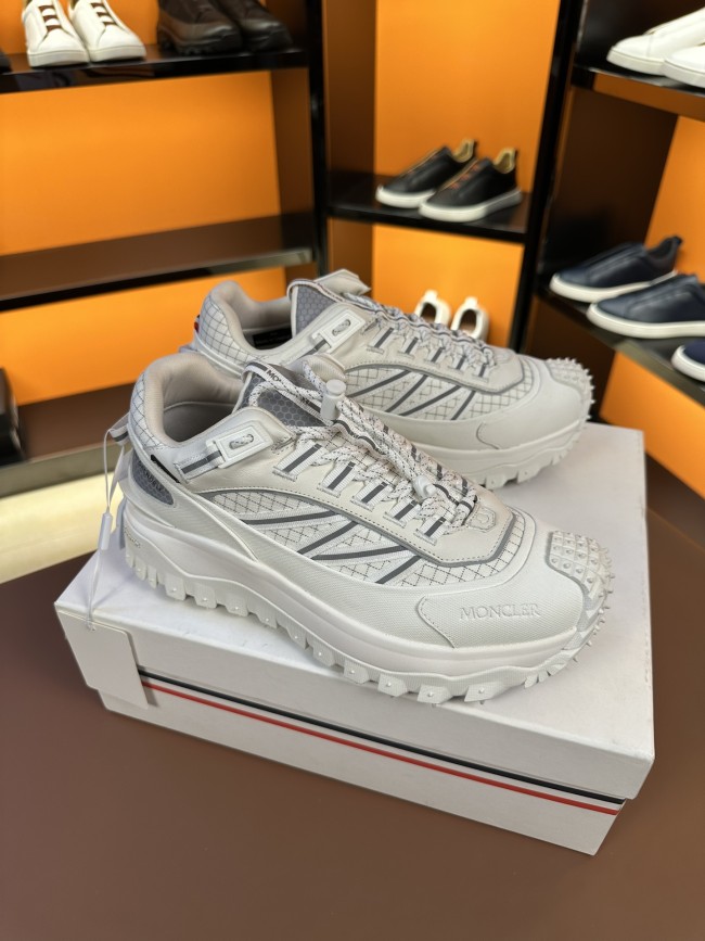 Super Max Moncler Shoes-101