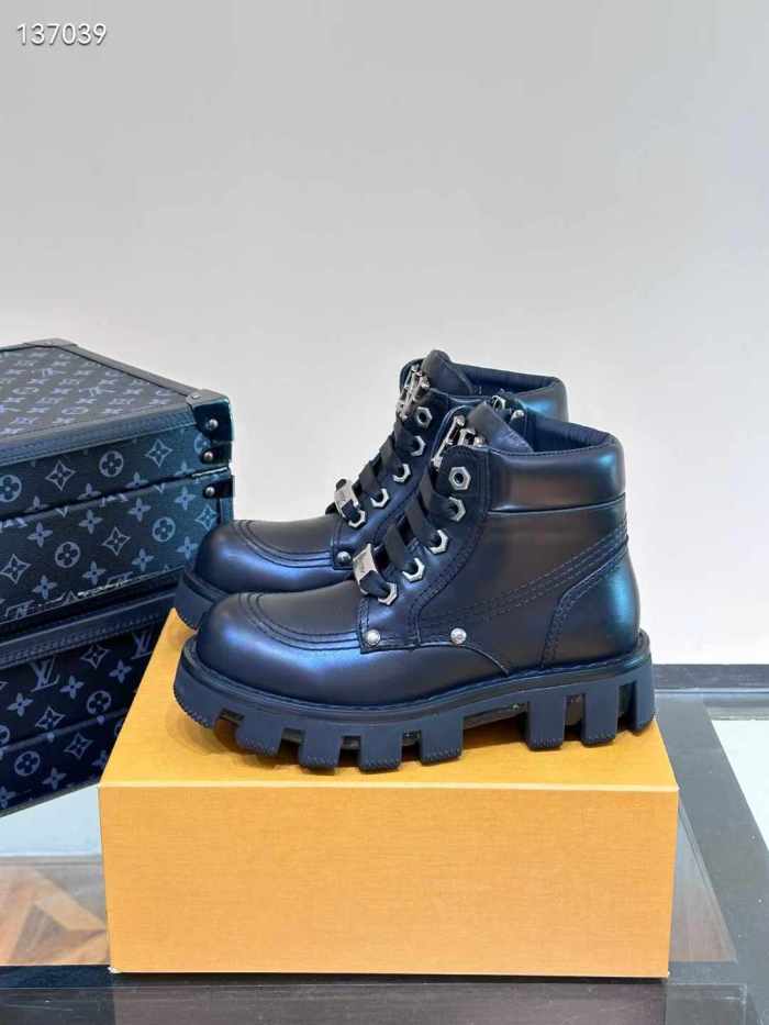 Super Max Custom LV Shoes-3441