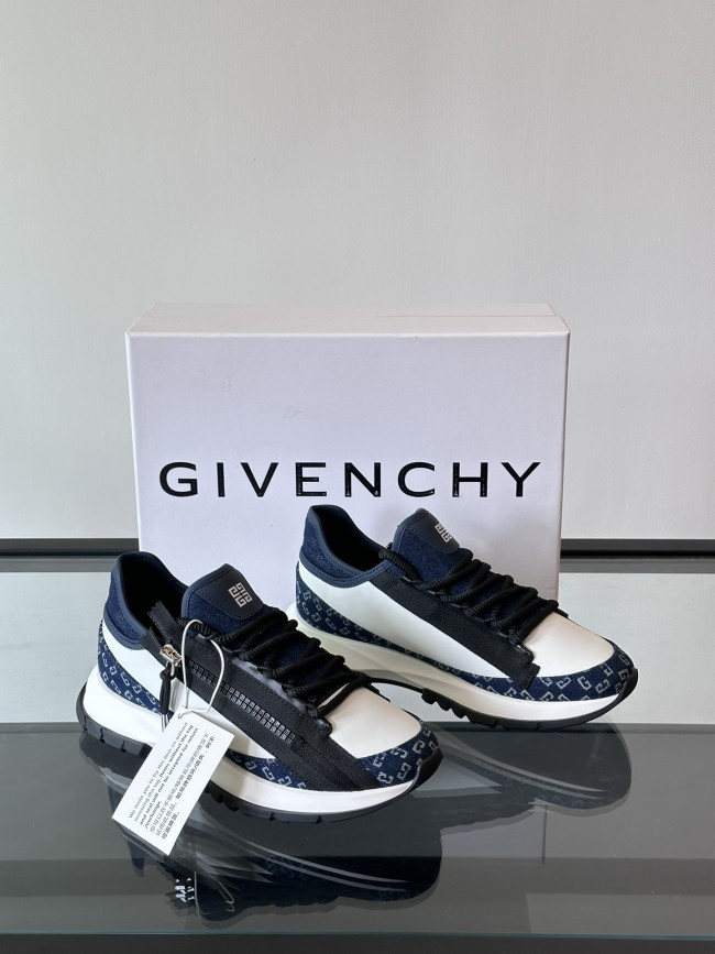 Super Max Givenchy Shoes-353