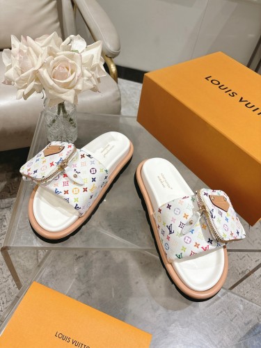 LV women Sandals 1：1 Quality-895