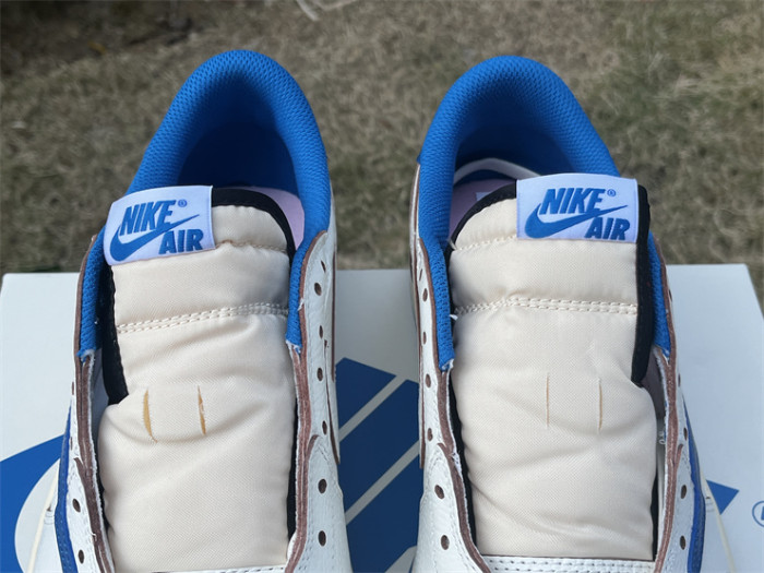 Authentic Travis Scott x fragment design x Air Jordan 1 Low OG