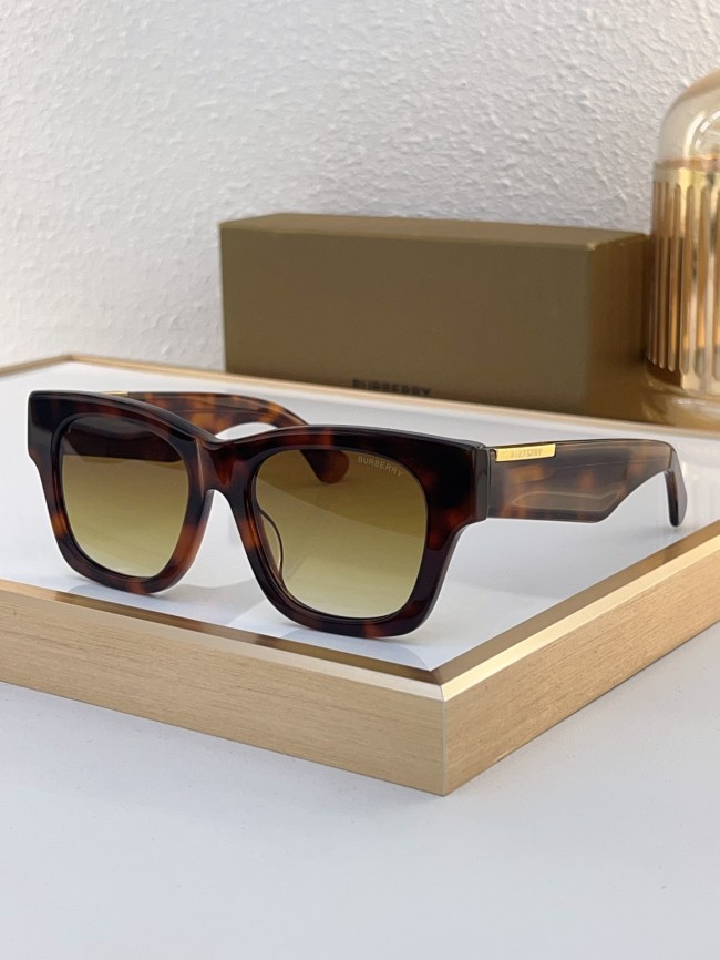 Burberry Sunglasses AAAA-2857