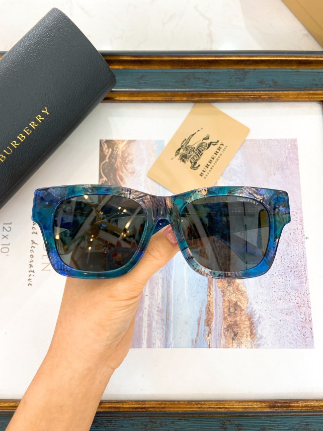 Burberry Sunglasses AAAA-2817