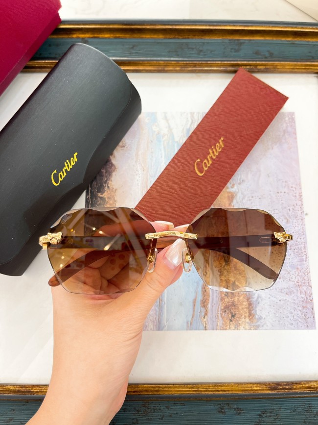 Cartier Sunglasses AAAA-7711