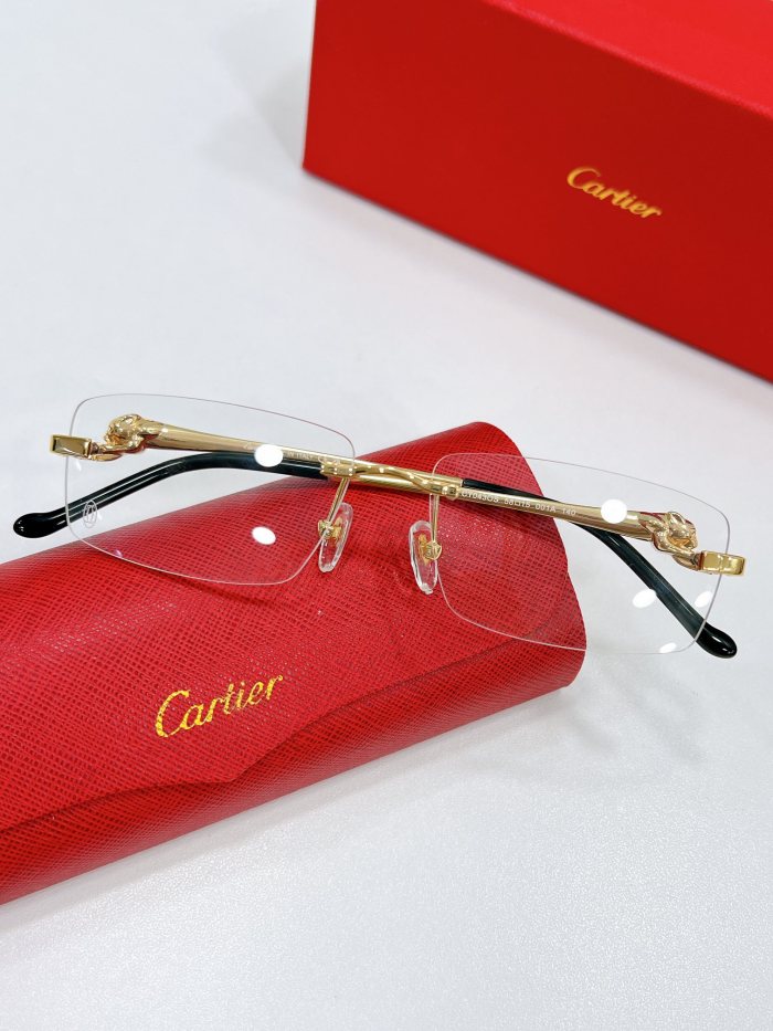 Cartier Sunglasses AAAA-7744