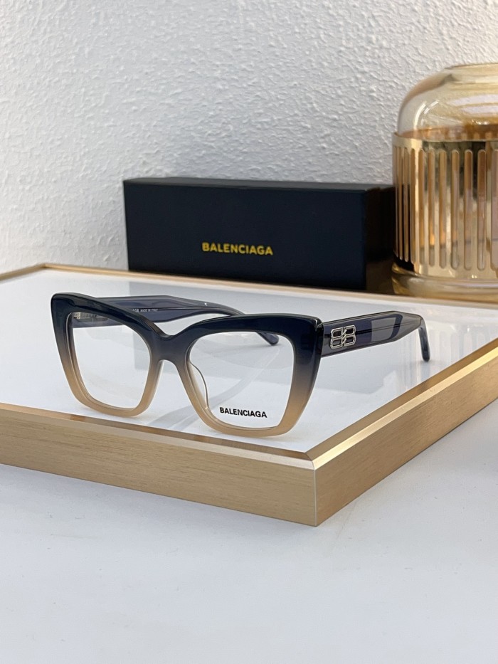 B Sunglasses AAAA-1044